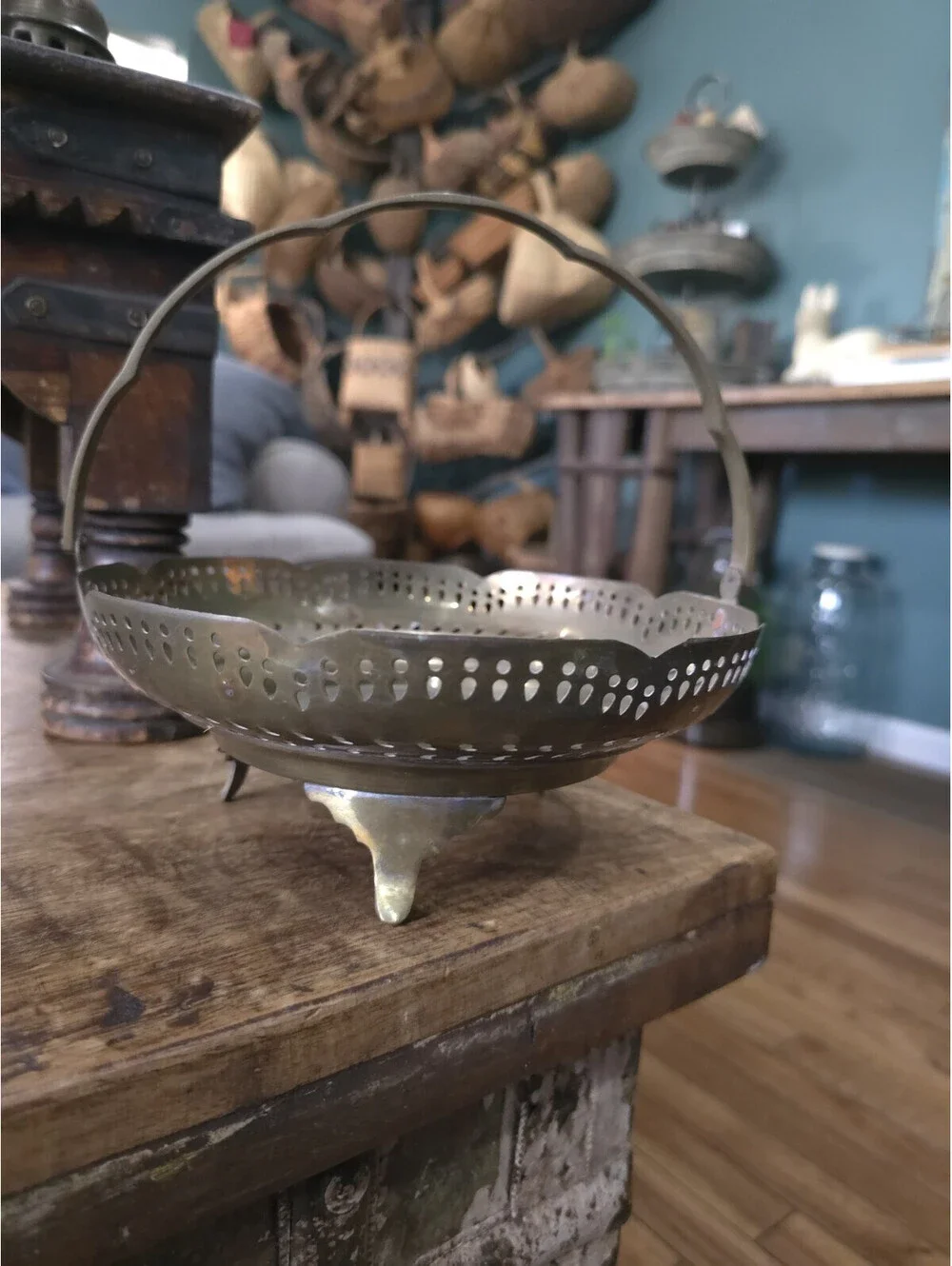 Vintage Brass basket, fruit basket